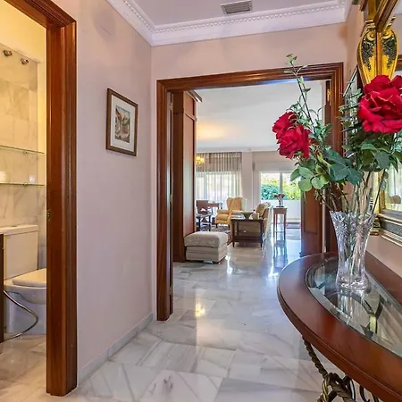 Stylish And Spacious 3 Bedroom Апартаменты