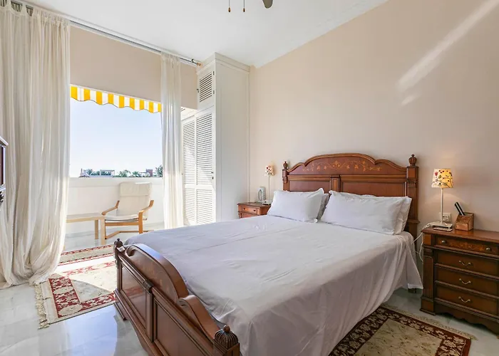 Lejlighed - Puerto Banus, Spacious 3br *