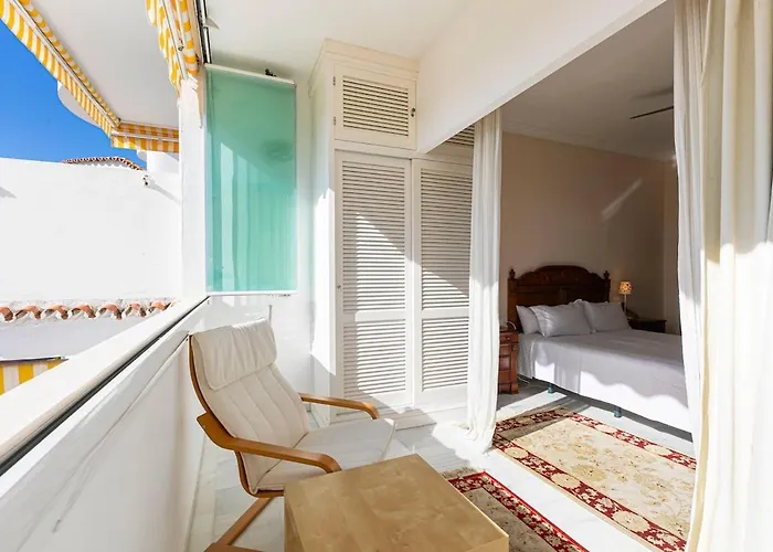 - Puerto Banus, Spacious 3br Lejlighed *