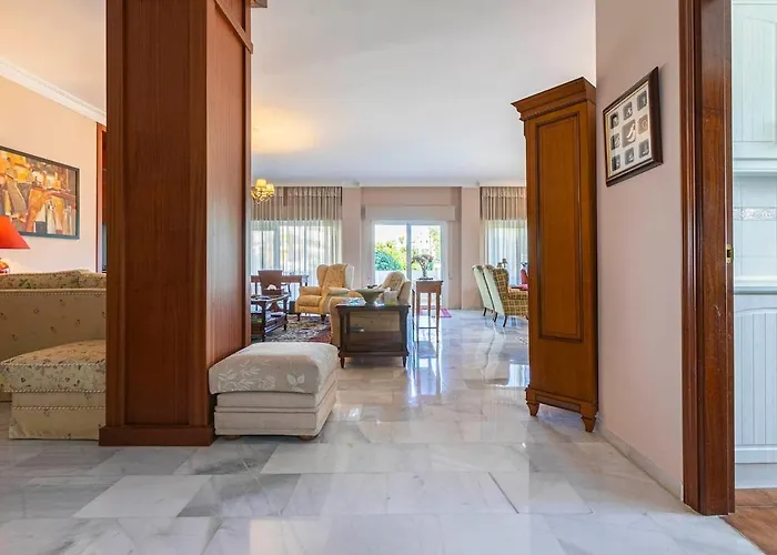 Lejlighed - Puerto Banus, Spacious 3br