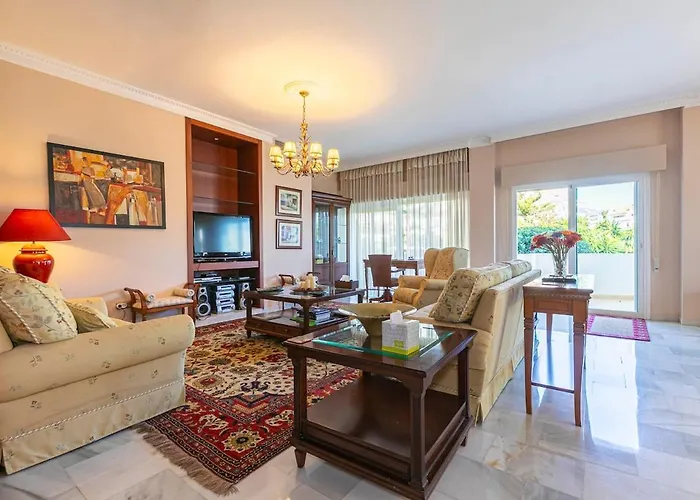 - Puerto Banus, Spacious 3br Lejlighed Marbella